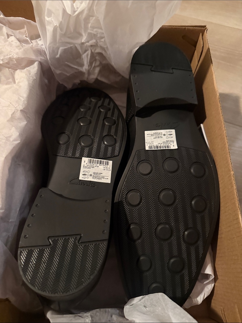 BRAND NEW- Clark’s Black Slip-On Comfort Clog - Picture 4 of 7